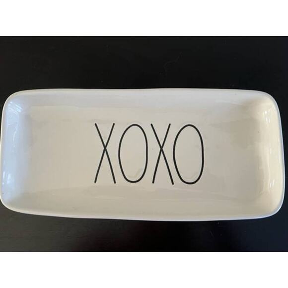 Rae Dunn 2016 XOXO Valentine Platter- M Stamped - Picture 3 of 6